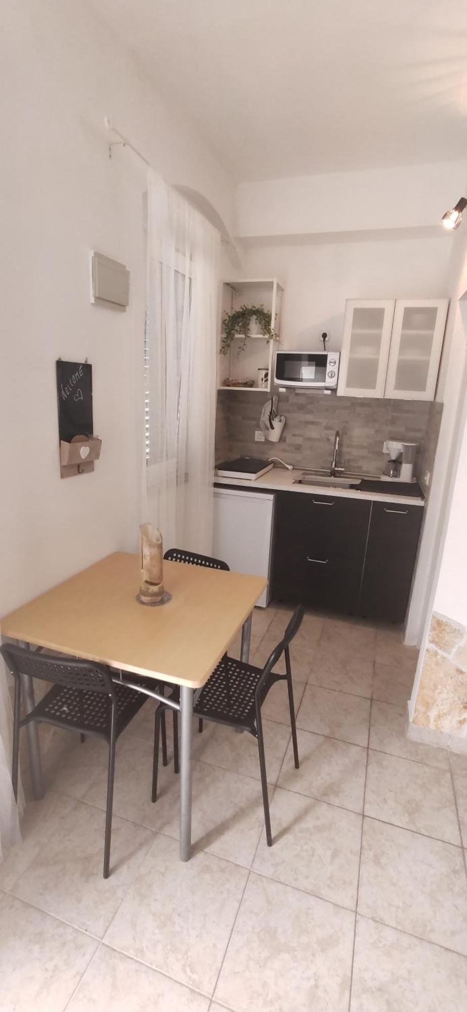 Vila Sentio Mare-Apartments Livaic Zeljko Pirovac Bagian luar foto