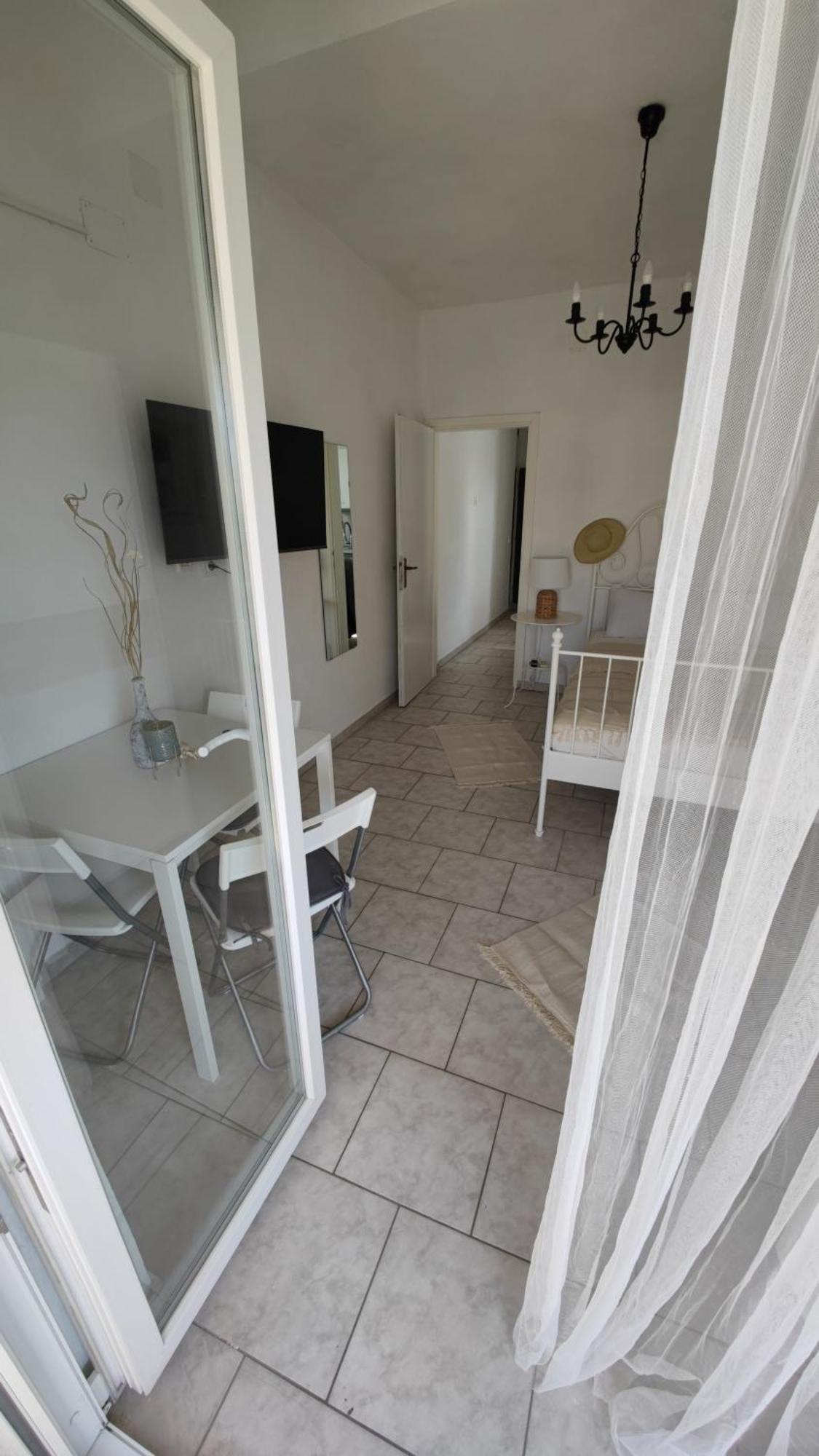Vila Sentio Mare-Apartments Livaic Zeljko Pirovac Bagian luar foto