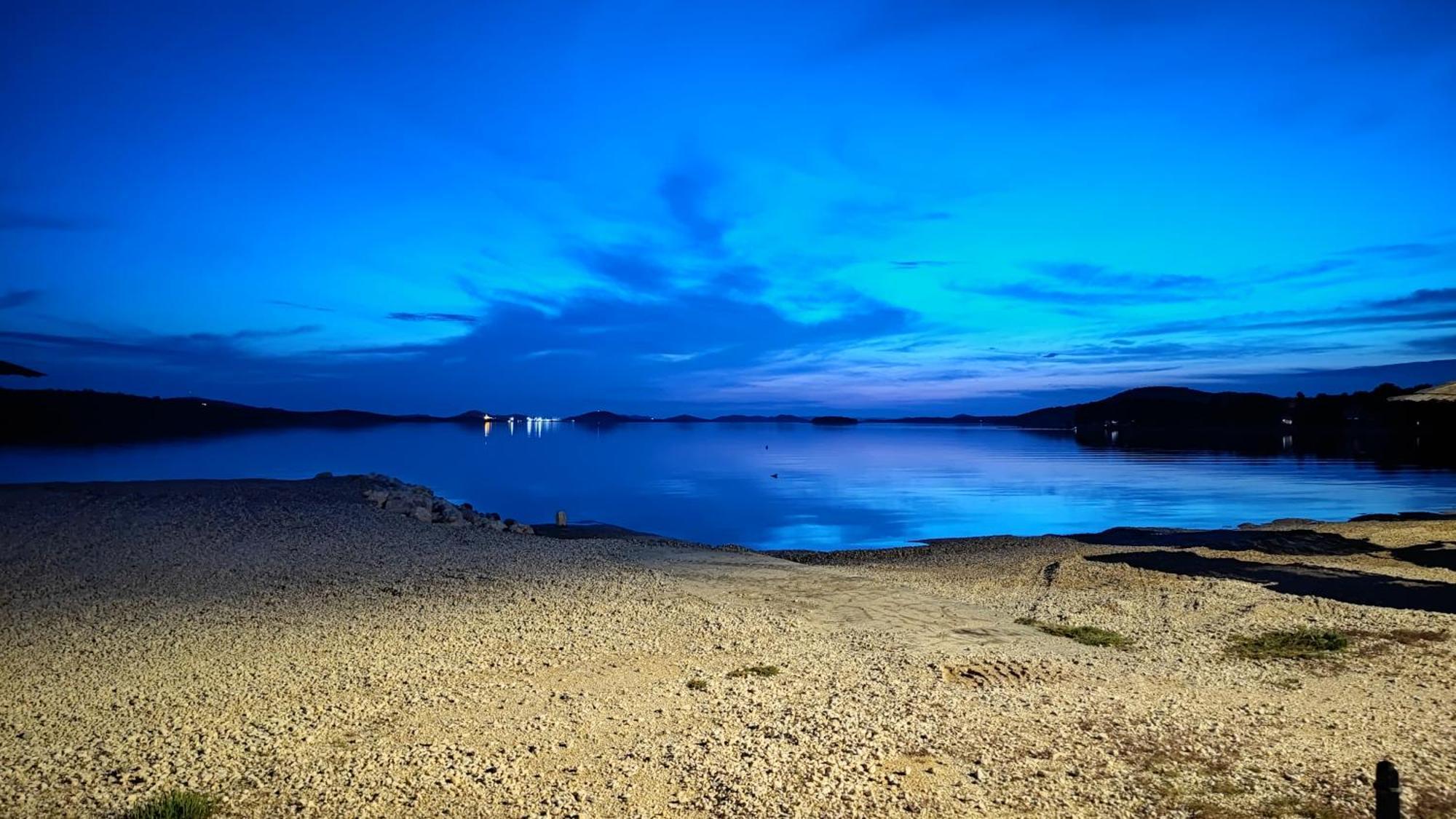 Vila Sentio Mare-Apartments Livaic Zeljko Pirovac Bagian luar foto