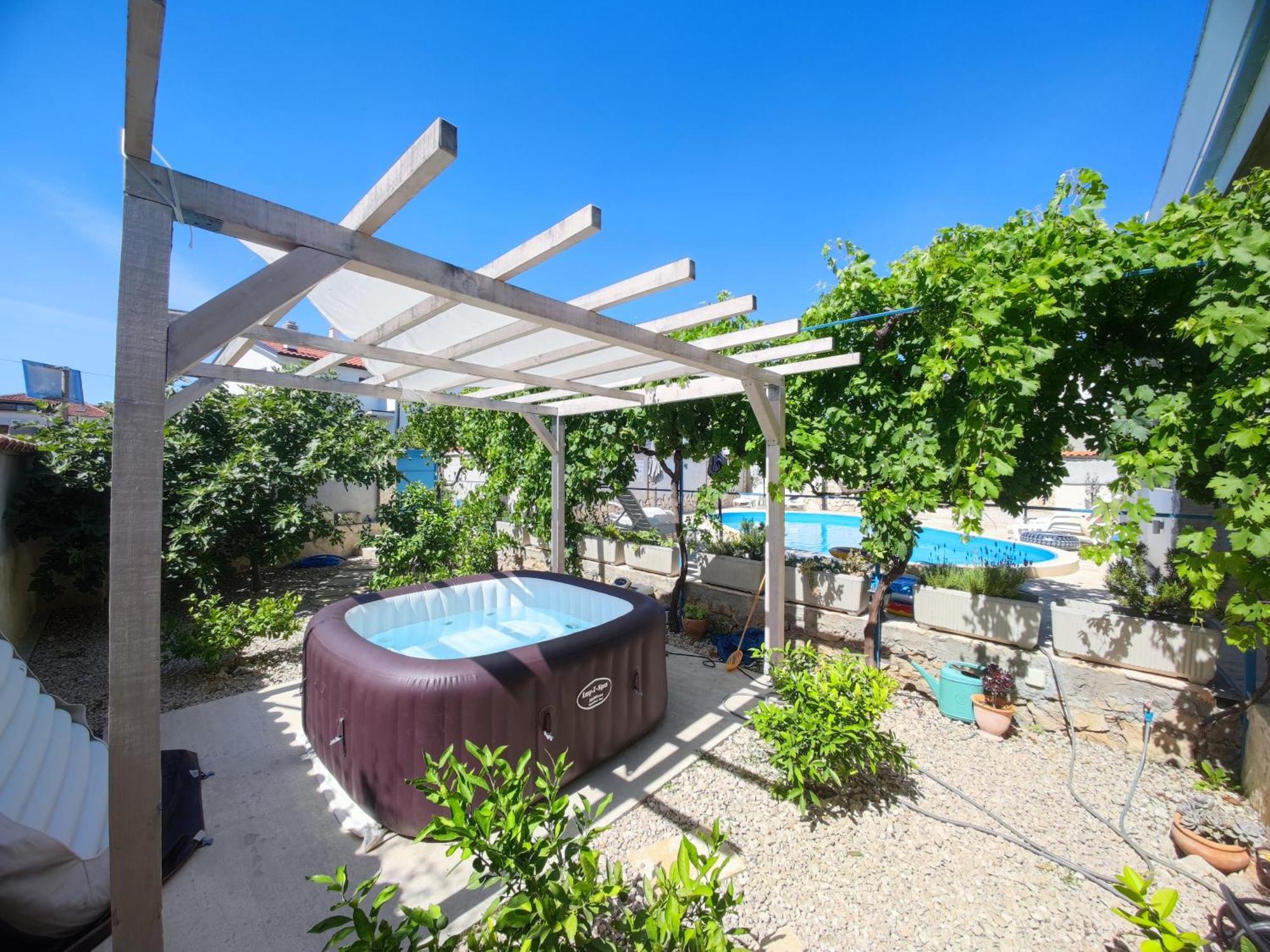 Vila Sentio Mare-Apartments Livaic Zeljko Pirovac Bagian luar foto